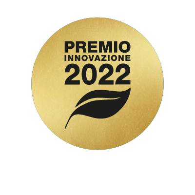Medaglia Premio Innovazione 2022 con foglio dorato su sfondo verde.